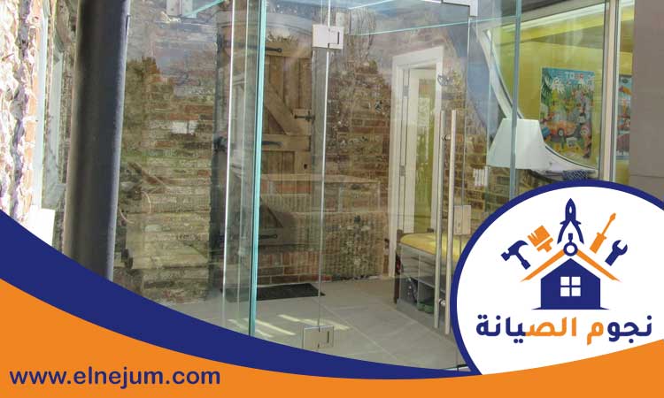 تركيب زجاج سيكوريت في دبي